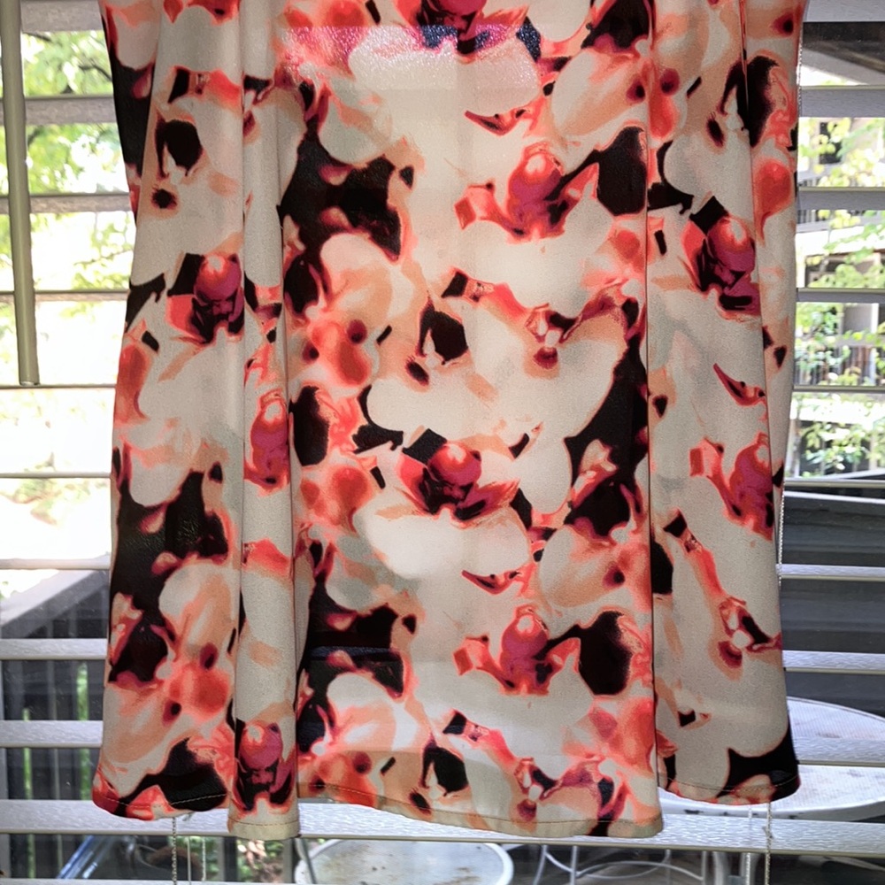 Apt. 9 Patterned Tank - Picture 3 of 8